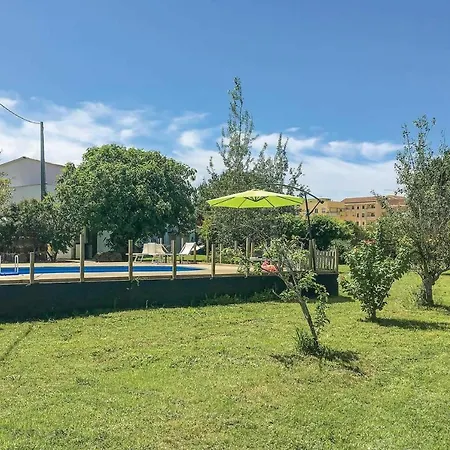 Sleeps 8 Pool Air Con Wifi *