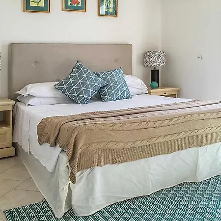 Sleeps 8 Pool Air Con Wifi Villa Alghero
